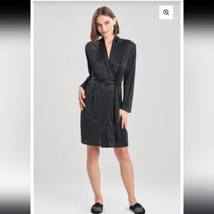 Natori Aphrodite Black Satin Women's Robe